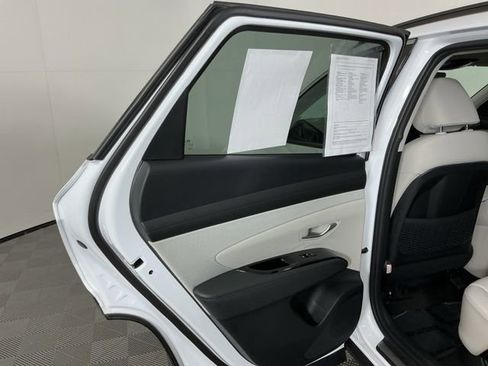 Used 2025 Hyundai Tucson Limited image 27
