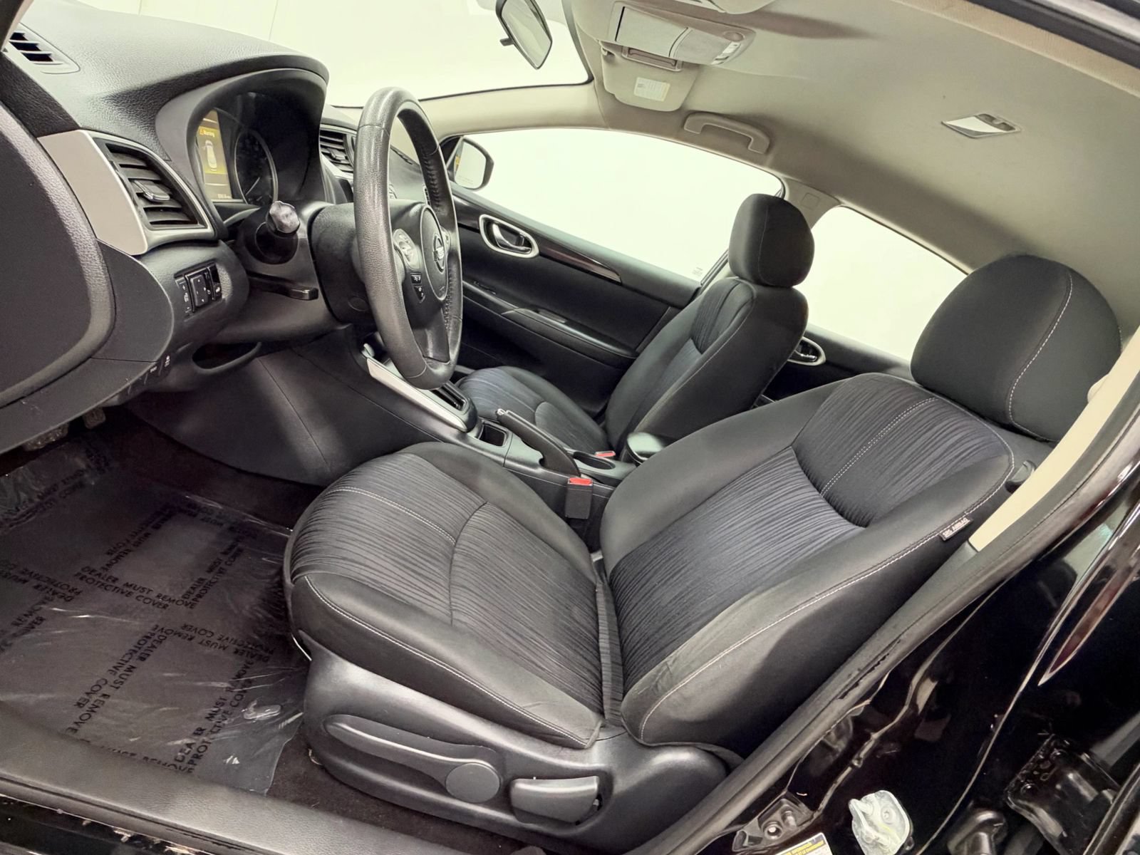 Used 2017 Nissan Sentra SV FWD image 17