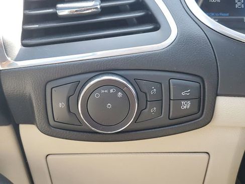 Used 2020 Ford Edge Titanium w/ Equipment Group 301A AWD/4WD image 20