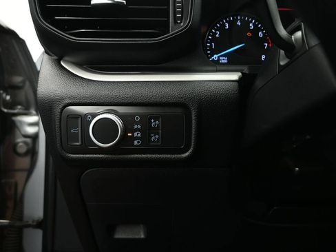 Certified 2022 Ford Explorer XLT RWD image 12