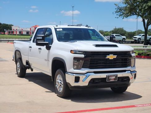 New 2026 Chevrolet Silverado 2500 W/T w/ WT/CX Safety Package AWD/4WD image 2