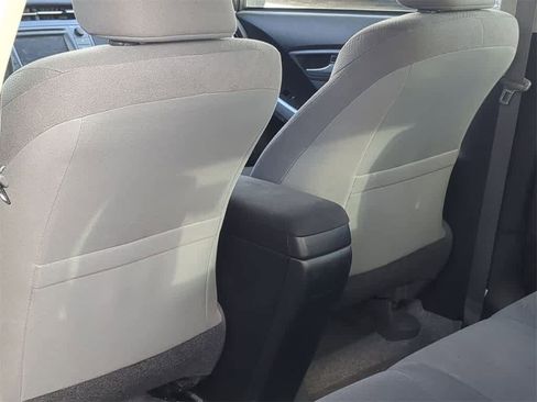 Used 2014 Toyota Prius Four image 10