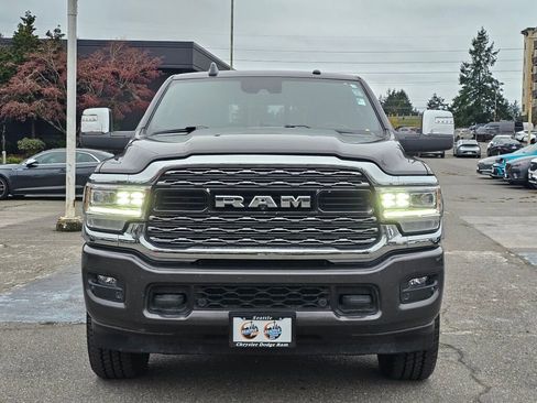Used 2023 RAM 2500 Limited image 3