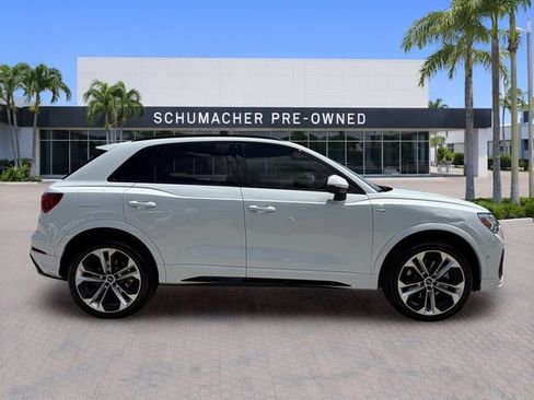 Used 2021 Audi Q3 2.0T Premium Plus w/ Premium Plus Package AWD/4WD image 8