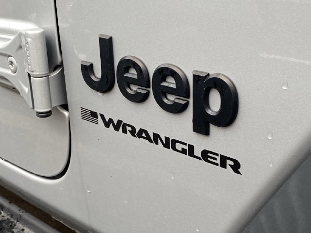 Used 2023 Jeep Wrangler Sport AWD/4WD image 20