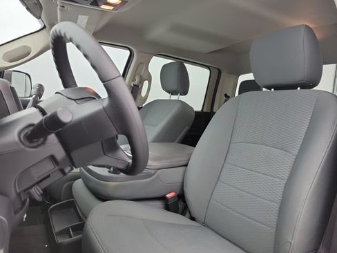 Used 2017 RAM 2500 Tradesman w/ Chrome Appearance Group AWD/4WD image 17