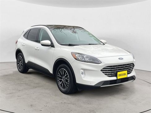 Used 2021 Ford Escape Titanium w/ Titanium Premium Package image 7