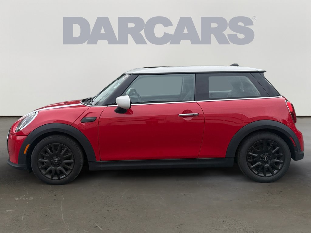 Used 2023 MINI Cooper 2-Door Hardtop FWD image 4