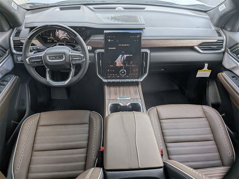 New 2026 GMC Acadia Denali Ultimate w/ LPO, Floor Liner Package image 12