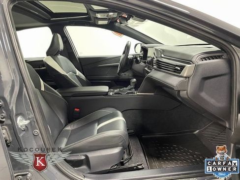 Used 2025 Toyota Camry SE w/ Convenience Package FWD image 24