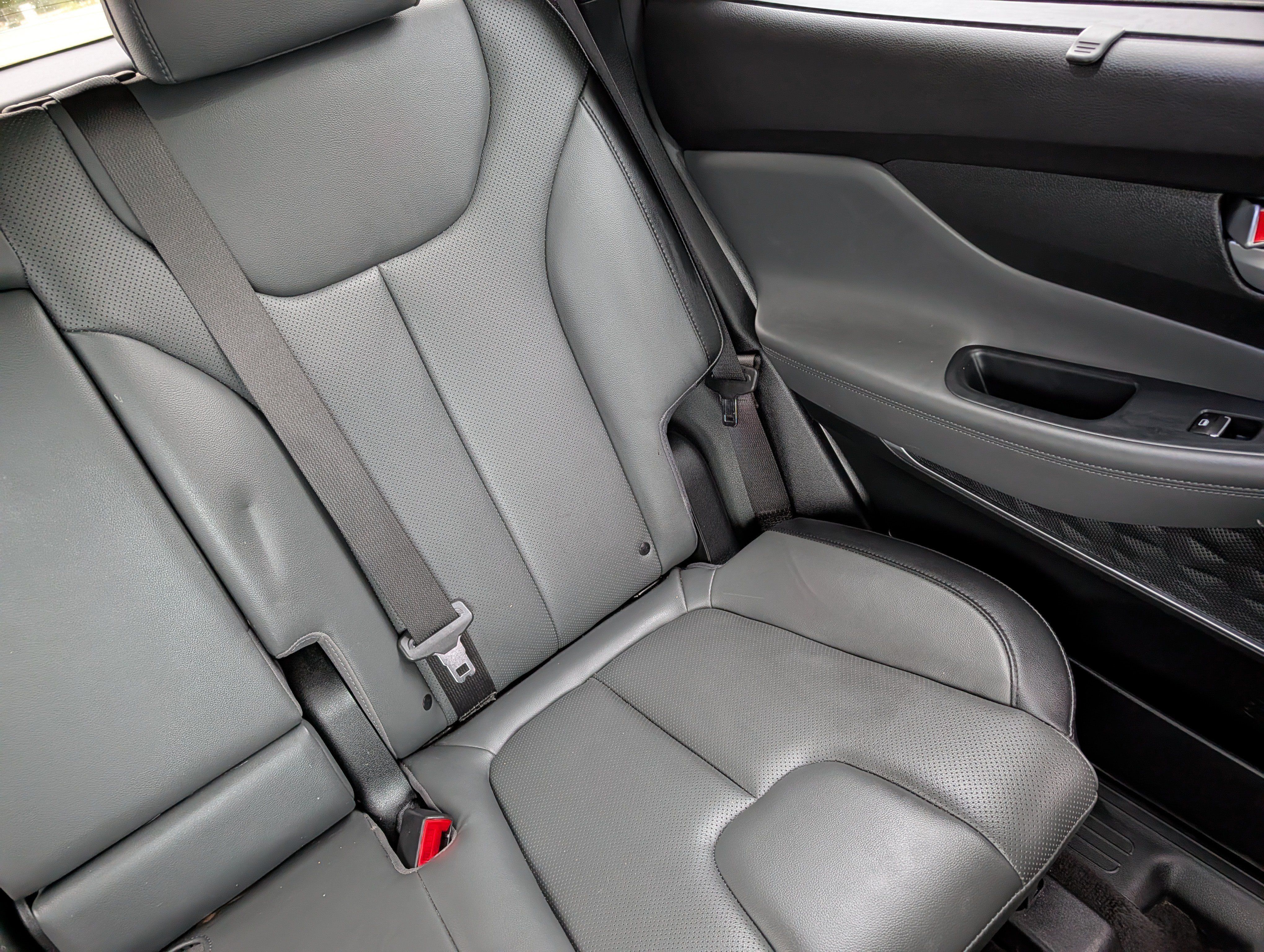 Certified 2023 Hyundai Santa Fe SEL w/ Premium Package AWD/4WD image 14