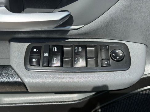 Used 2020 RAM 1500 Big Horn AWD/4WD image 21