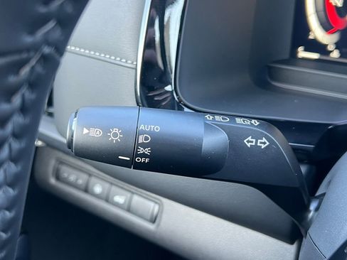 New 2026 Nissan Pathfinder SL AWD/4WD image 19
