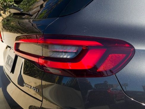 Used 2023 BMW X5 xDrive40i w/ Premium Package image 7