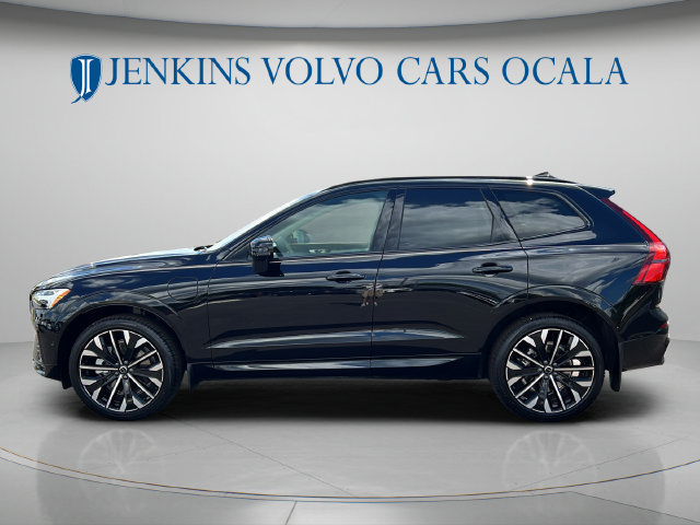 New 2026 Volvo XC60 T8 Ultra w/ Protection Package Premier AWD/4WD image 6