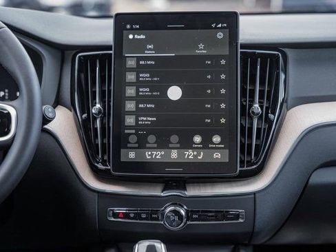 New 2026 Volvo XC60 B5 Plus w/ Protection Package Premier image 22