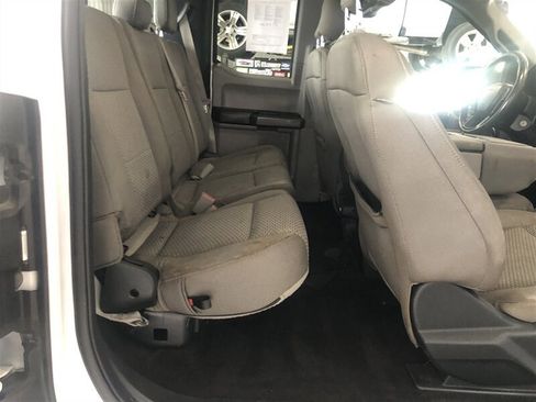 Used 2020 Ford F150 XLT w/ Equipment Group 302A Luxury image 14