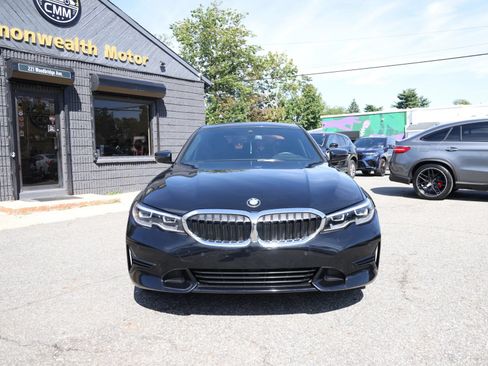 Used 2020 BMW 330i xDrive Sedan w/ Convenience Package AWD/4WD image 2