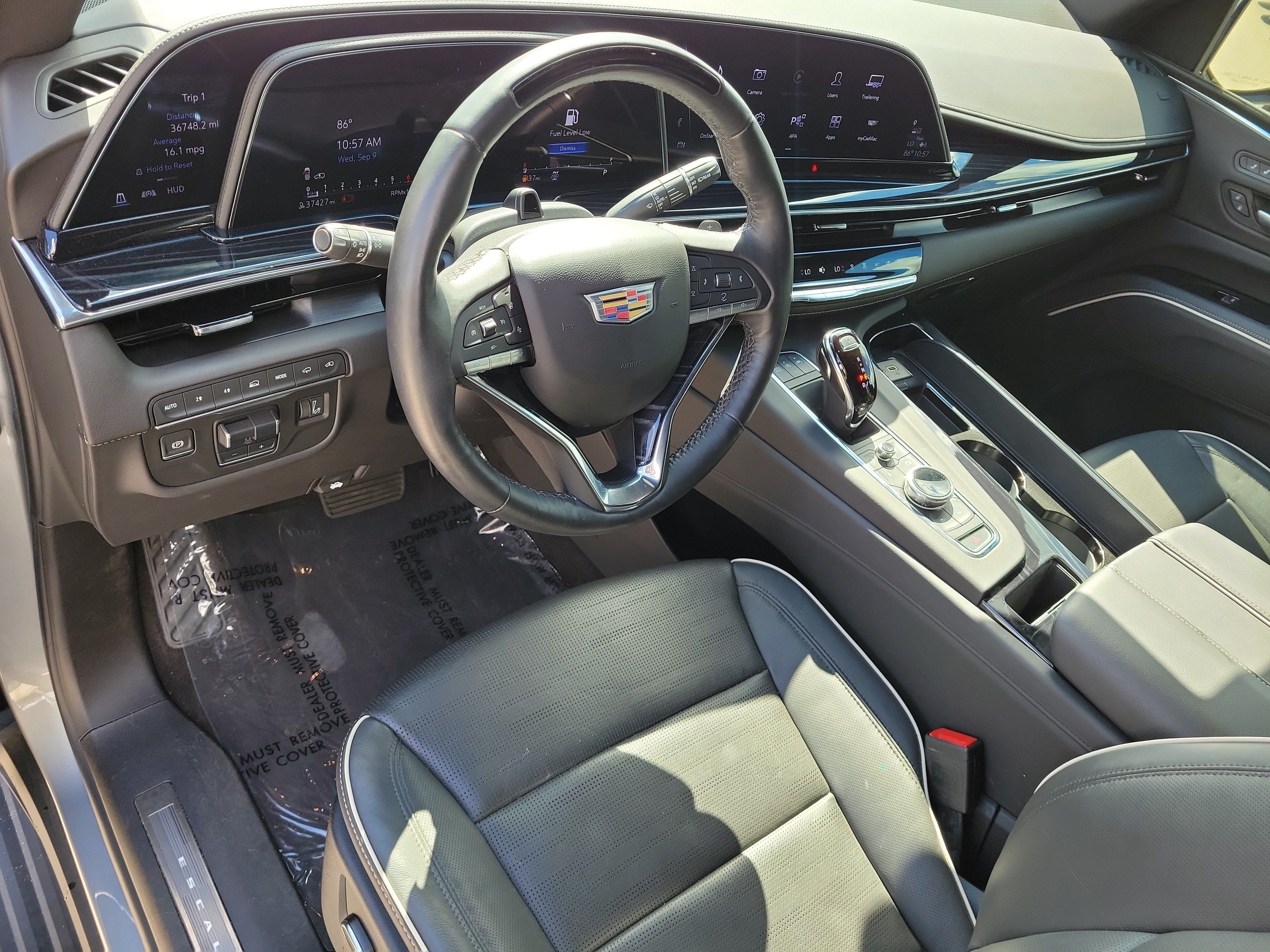 Used 2024 Cadillac Escalade ESV Sport w/ Touring Package AWD/4WD image 13