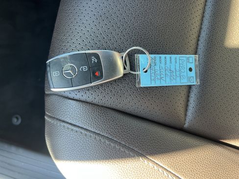 Certified 2022 Mercedes-Benz GLE 350 4MATIC image 38