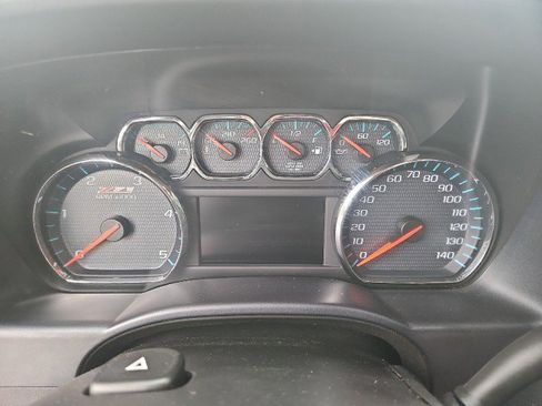 Used 2019 Chevrolet Silverado 2500 LT w/ LT Convenience Package image 15