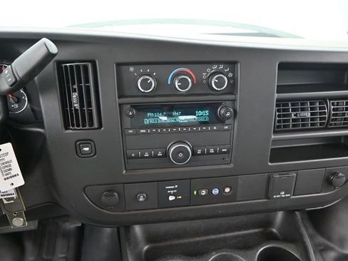 Used 2020 Chevrolet Express 2500 w/ Driver Convenience Package RWD image 9