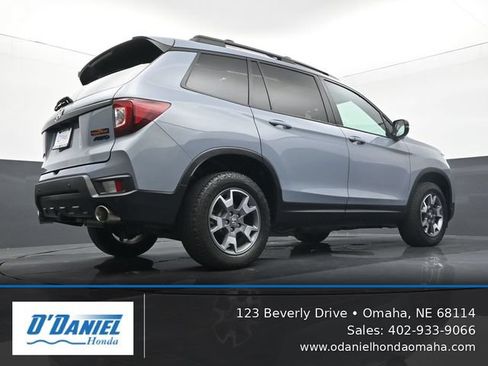 Used 2023 Honda Passport TrailSport image 12