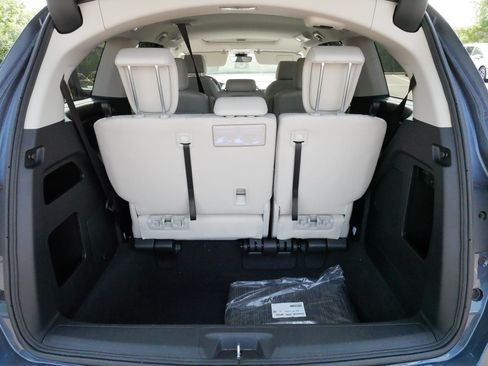 Used 2026 Honda Odyssey EX-L image 18