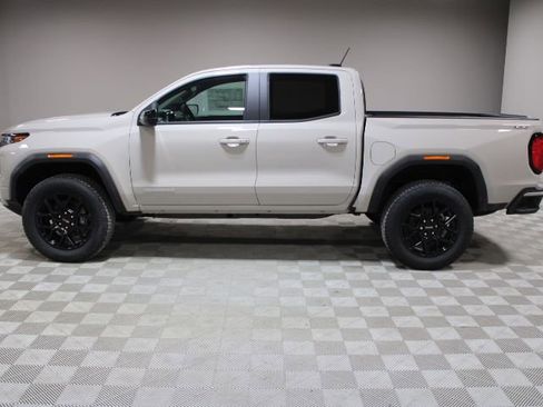 New 2026 GMC Canyon Elevation w/ Convenience Package AWD/4WD image 8
