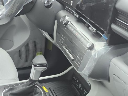 New 2026 Hyundai Kona SEL Sport image 8