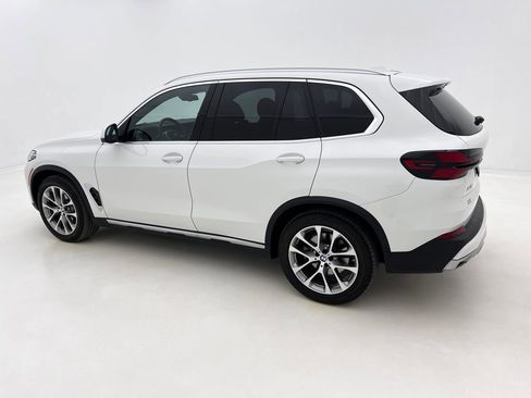 Certified 2026 BMW X5 xDrive40i w/ Premium Package image 10