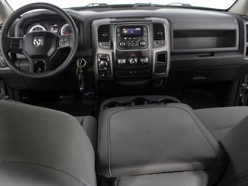 Used 2017 RAM 1500 Express image 7