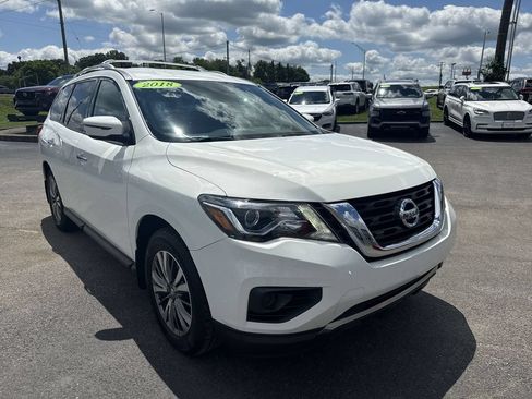 Used 2018 Nissan Pathfinder S FWD image 15