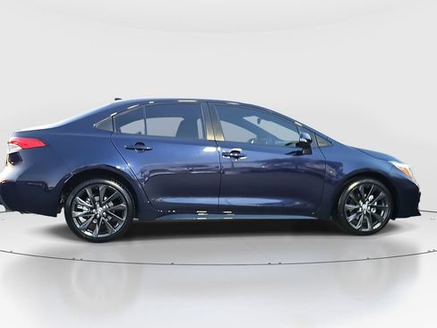 Certified 2024 Toyota Corolla SE FWD image 4