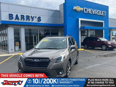Used 2023 Subaru Forester Limited AWD/4WD image 1