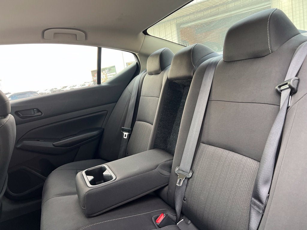Used 2024 Nissan Altima 2.5 SV FWD image 21