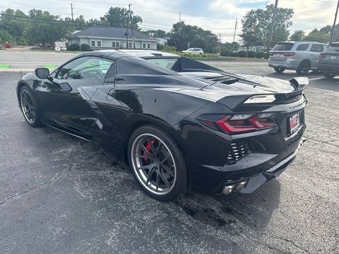 Used 2021 Chevrolet Corvette Stingray Premium Conv w/ Z51 Performance Package RWD image 10