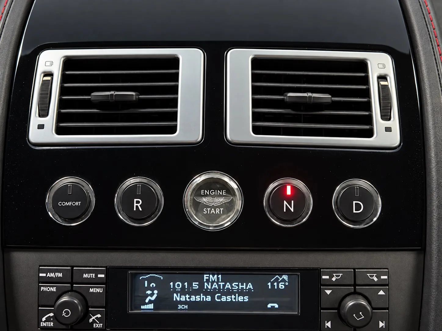 Used 2008 Aston Martin V8 Vantage Coupe RWD image 31