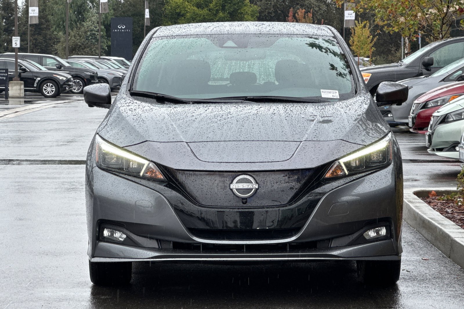 Certified 2025 Nissan Leaf SV Plus FWD image 9