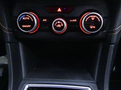 Used 2019 Subaru Crosstrek 2.0i Limited w/ Moonroof Package w/Navigation image 14