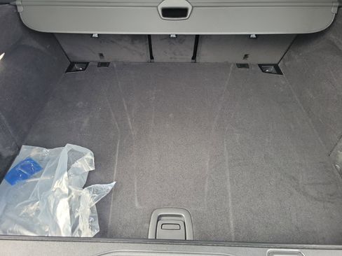 Used 2026 BMW X5 M Competition w/ Executive Package image 6