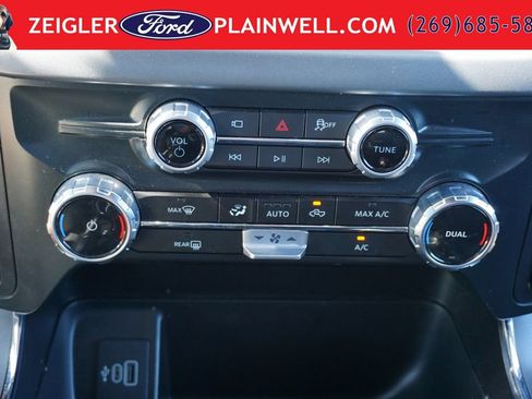 Used 2025 Ford F150 XLT w/ Equipment Group 301A Standard AWD/4WD image 19