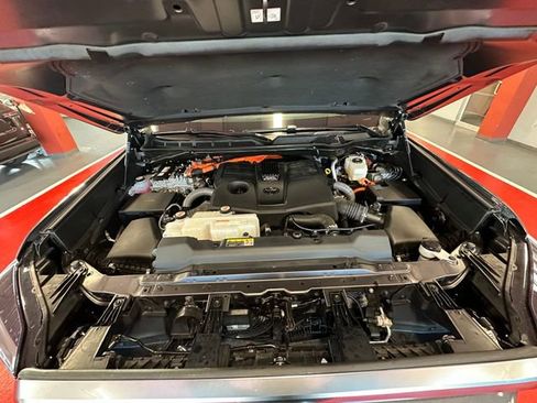Certified 2023 Toyota Tundra Limited AWD/4WD image 25