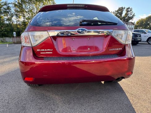 Used 2010 Subaru Impreza 2.5i Premium image 3