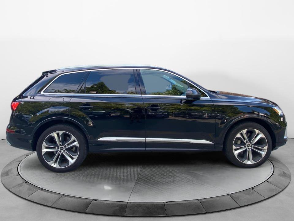 Used 2024 Audi Q7 3.0T Premium Plus AWD/4WD image 8