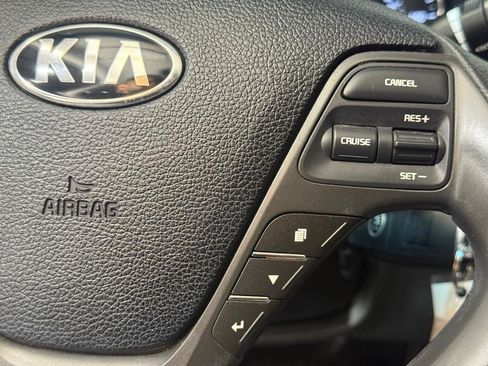 Used 2017 Kia Forte LX w/ LX Popular Package FWD image 25