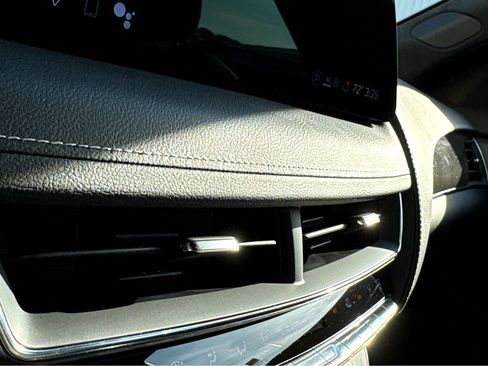 Certified 2025 Cadillac CT5 V Blackwing w/ Super Cruise 1 Package image 11