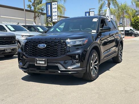 Used 2026 Ford Explorer ST-Line RWD image 5