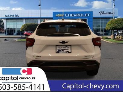 Used 2024 Chevrolet Trax ACTIV w/ Driver Confidence Package