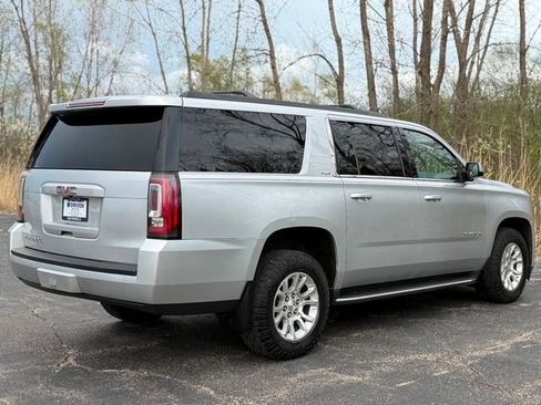 Used 2016 GMC Yukon XL SLE AWD/4WD image 12